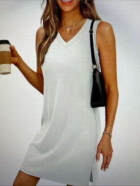 BKRIVE V Neck Casual Sleeveless White Dress size L